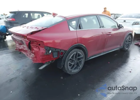 2025 Kia K4 Gt-Line z USA, uszkodzony, nr VIN 3KPFW4DE9SE036074